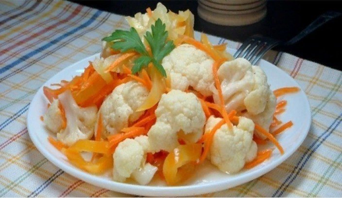 Морковь по-корейски с цветной капустой