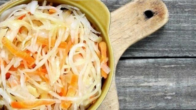 Рецепт маринованной капусты домашней очень вкусной: лучшие способы приготовления хрустящей закуски под маринадом, как замариновать её в банках